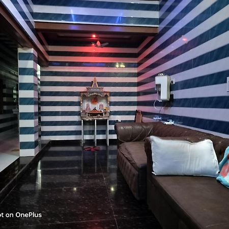 M&S Seva Sadan Hotell Govardhan Eksteriør bilde